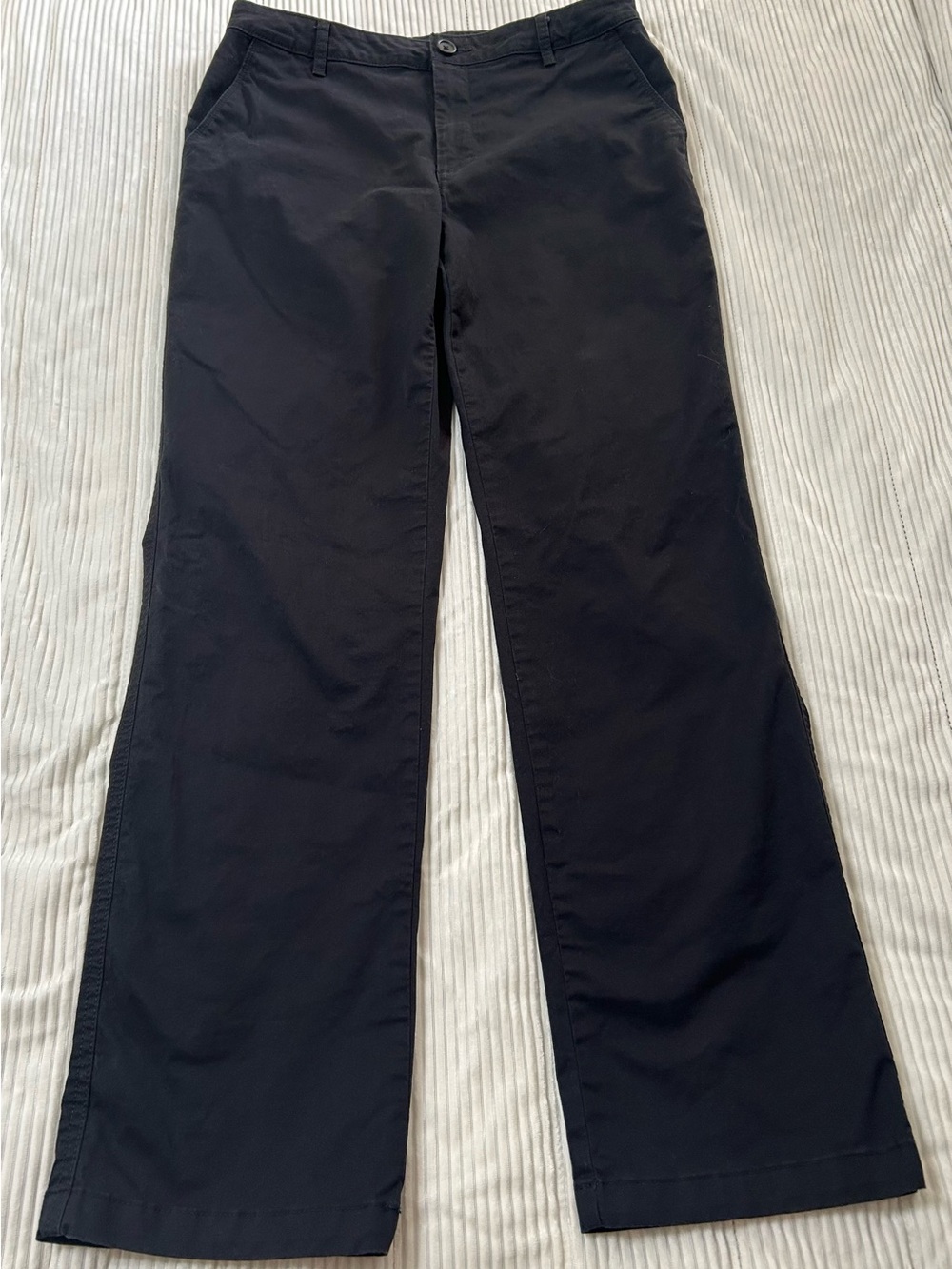 Women’s Amazon Essentials Classic Straight Leg Pants - Black